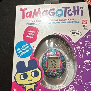 Tamagotchi Tama Garden Gen 1 Virtual Pet - Green